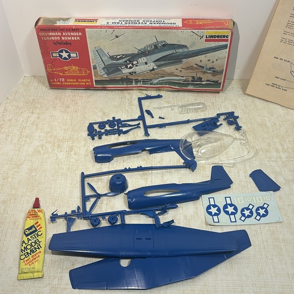 Vintage 1968 Lindberg Line Grumman Avenger TBM-3 Torpedo Bomber 1/72 Model Kit - Picture 9 of 17